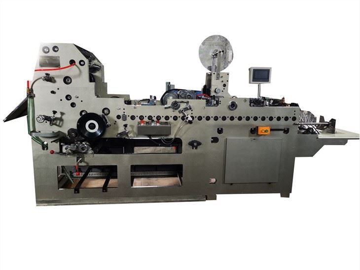 Машина за правене на пликове A3 с отлепване и запечатване